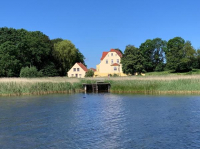 Wohnung im zweiten Obergeschoss des Gutshauses